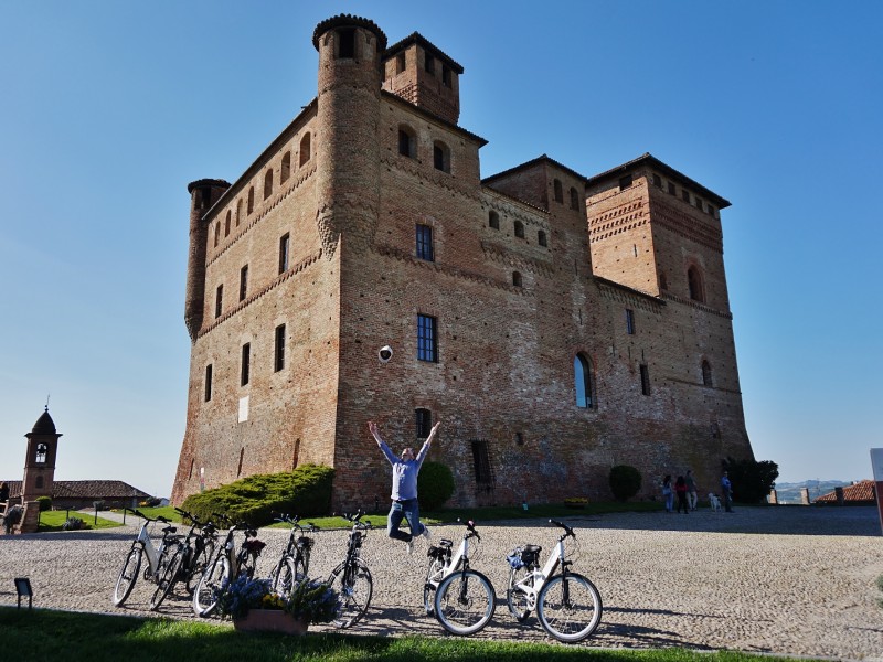 Grinzane Cavour and La Morra